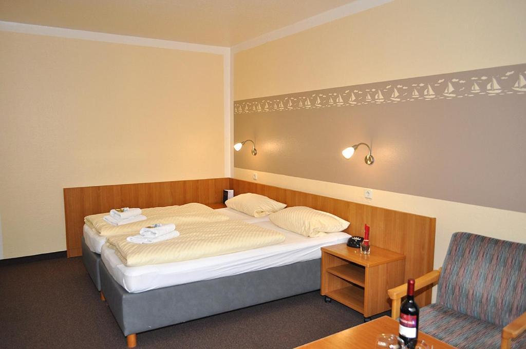 Gaestehaus Lietzow & Stoertebeker Camp Kültér fotó
